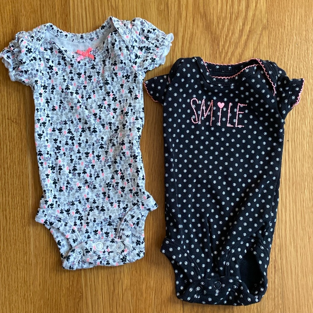 Preemie Carter’s Short Sleeve Onesie Bodysuit Set